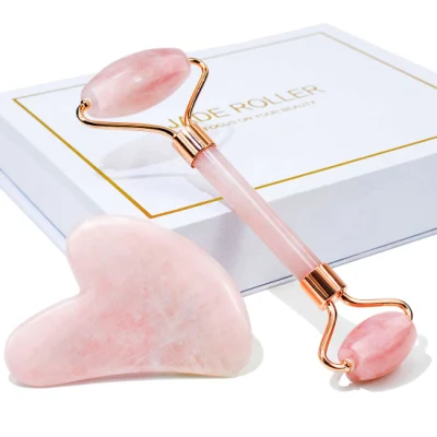 Scatola con logo personalizzato, pannello Gua Sha per il viso in cristallo naturale, set di rulli in giada per il viso al quarzo rosa con confezione regalo